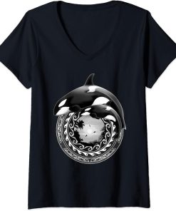 Womens Cute Orca Whales Samoa Polynesian Orcas V-Neck T-Shirt